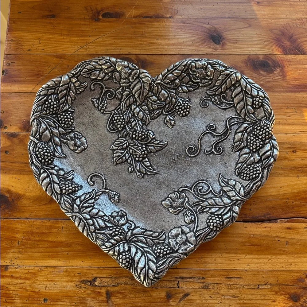 Vintage Carson Pewter Heart-Shaped Decorative Plate Berry & Vine Border Design